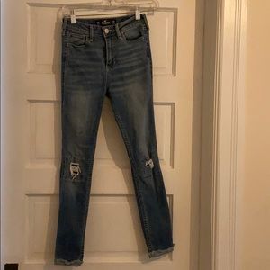 Hollister women’s jeans 00R